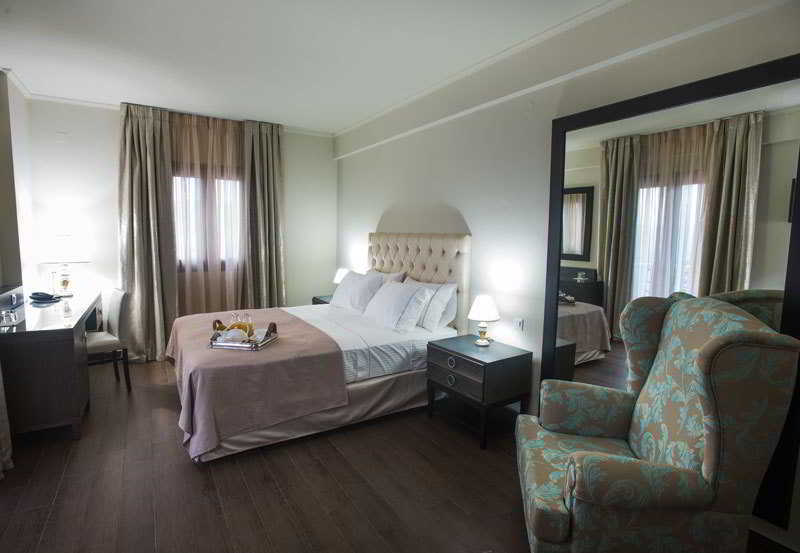 Theasis Hotel Paramythia Exterior photo